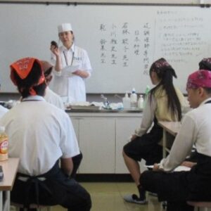 令和７年度前期生徒自治会認証式を実施しました。