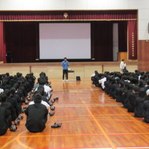 新入生歓迎会を実施しました。